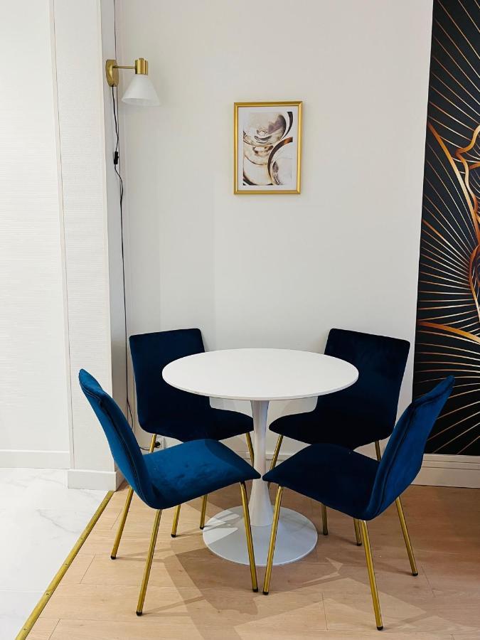 Glamour Chic En Hyper Centre Pour 4 - Wifi - Sauna Pour 2 - Mylittlestay Rouen Luaran gambar